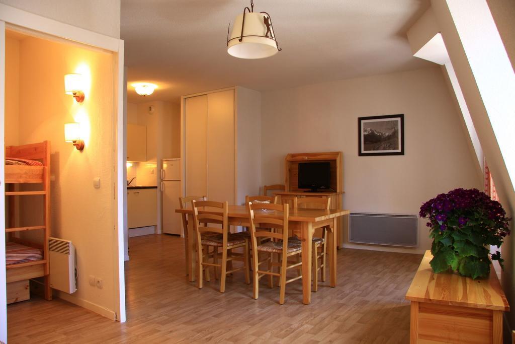 Vacancéole - Résidence Illixon Bagnères-de-Luchon Esterno foto